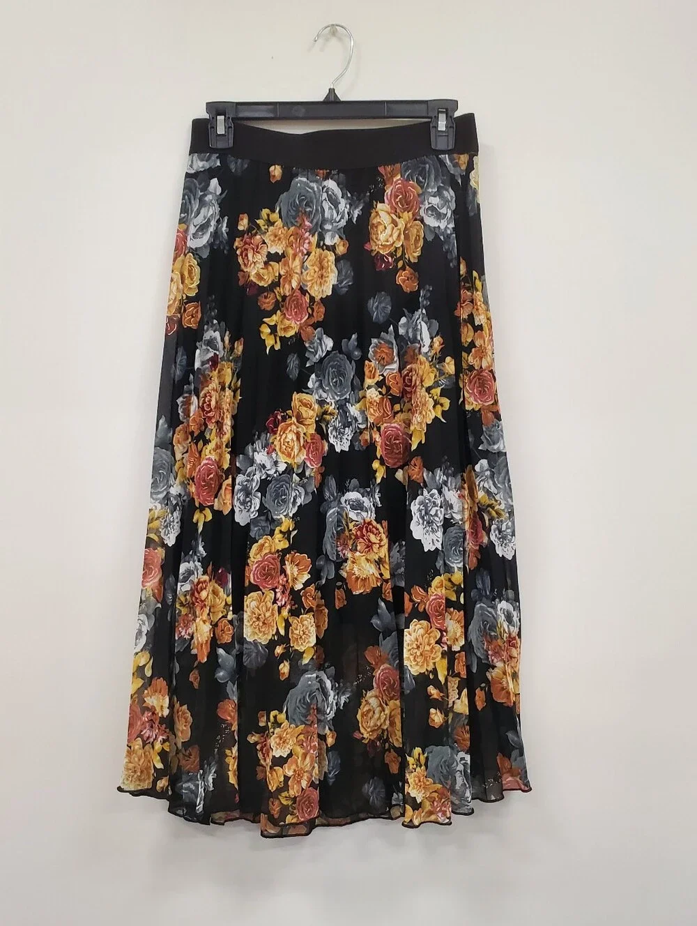 Three-tiered skirt