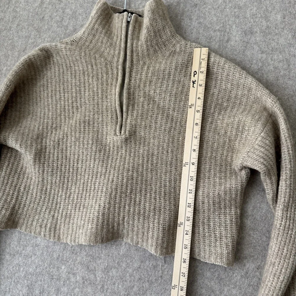 Babaton aritzia oversized