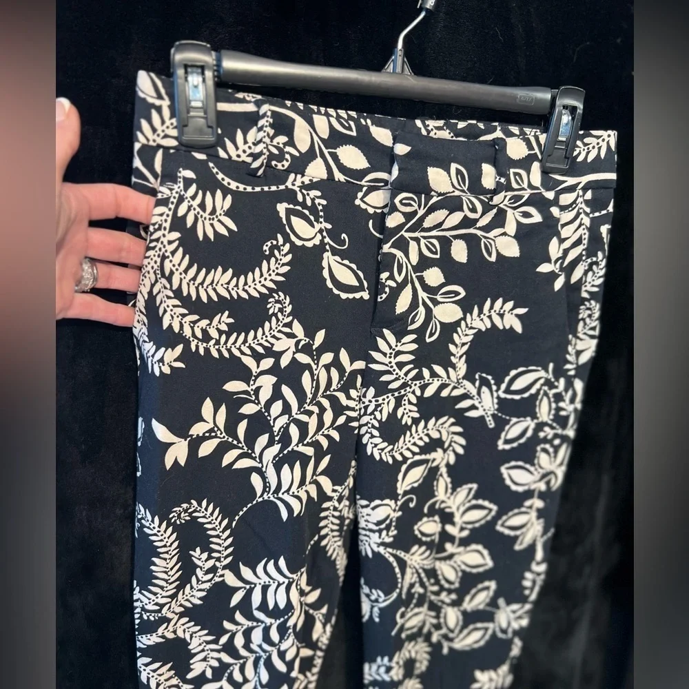 Zara 🖤 bold
