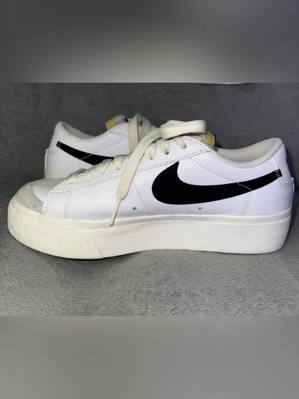 Nike low top