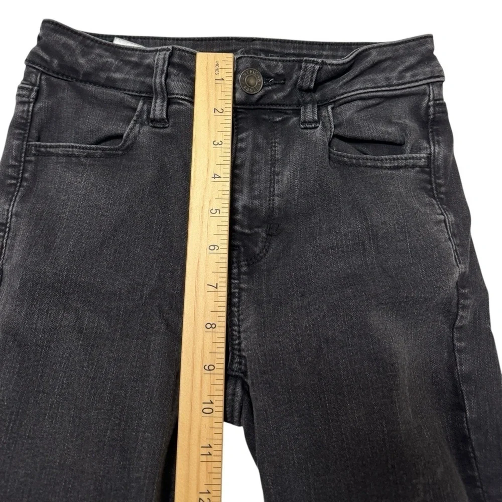 American Eagle Outfitters size short