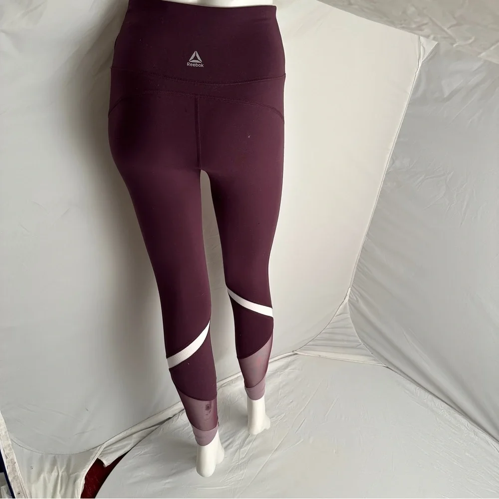 Reebok berry leggings