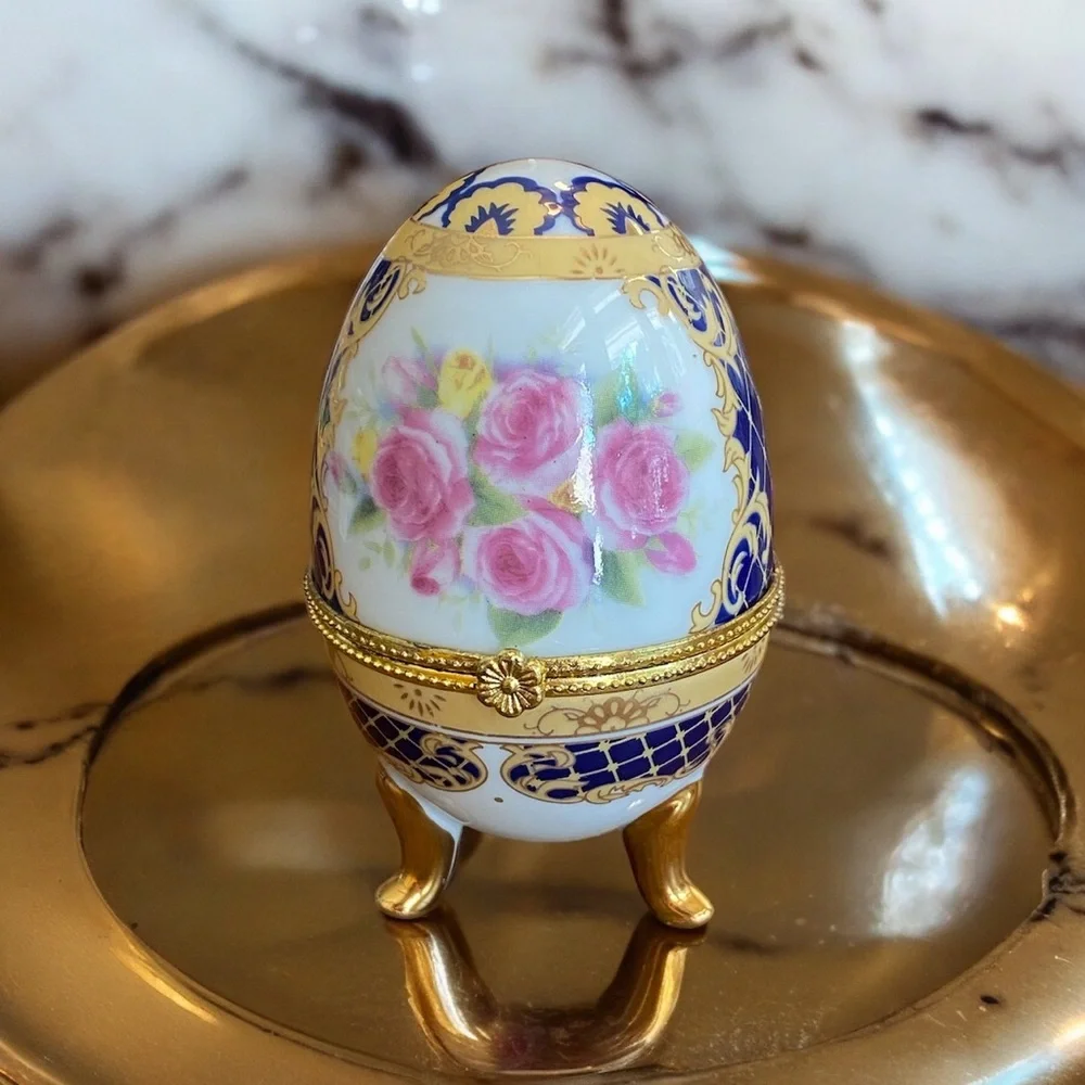 Vintage Vecceli Footed Porcelain Egg Trinket Box Rose Candle 4