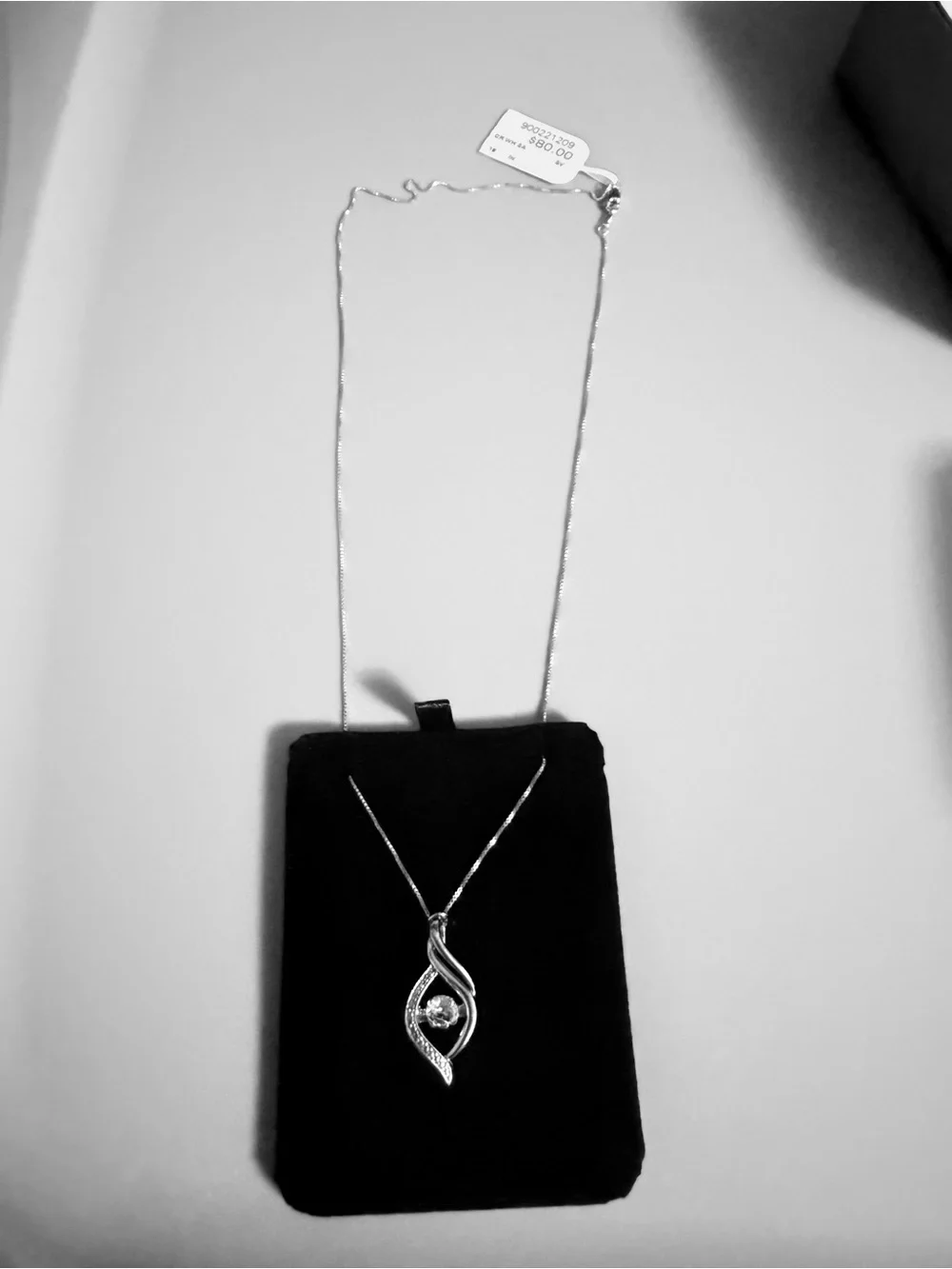Kay Jewelers Silver Tone Pendant Necklace with Clear Stone Accents