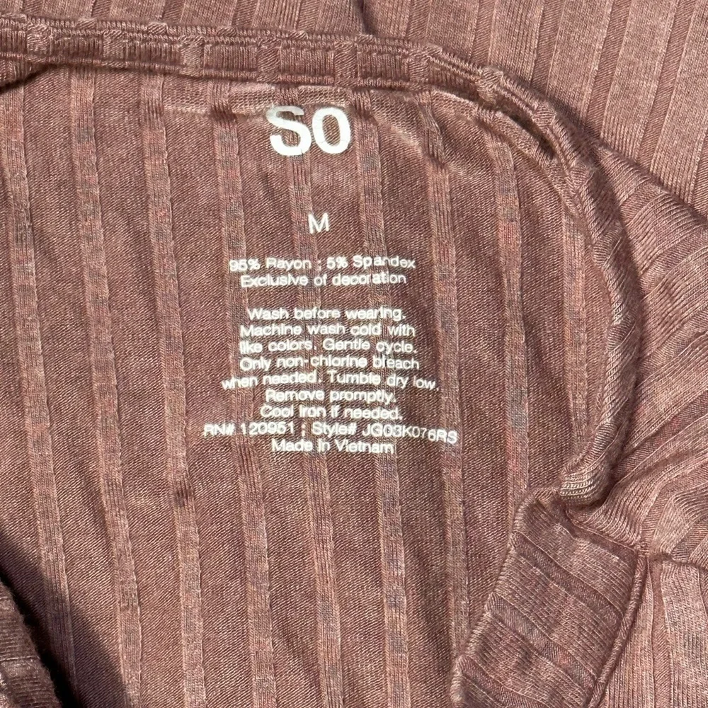 SO Ribbed Pink Long Sleeve Top Size Medium