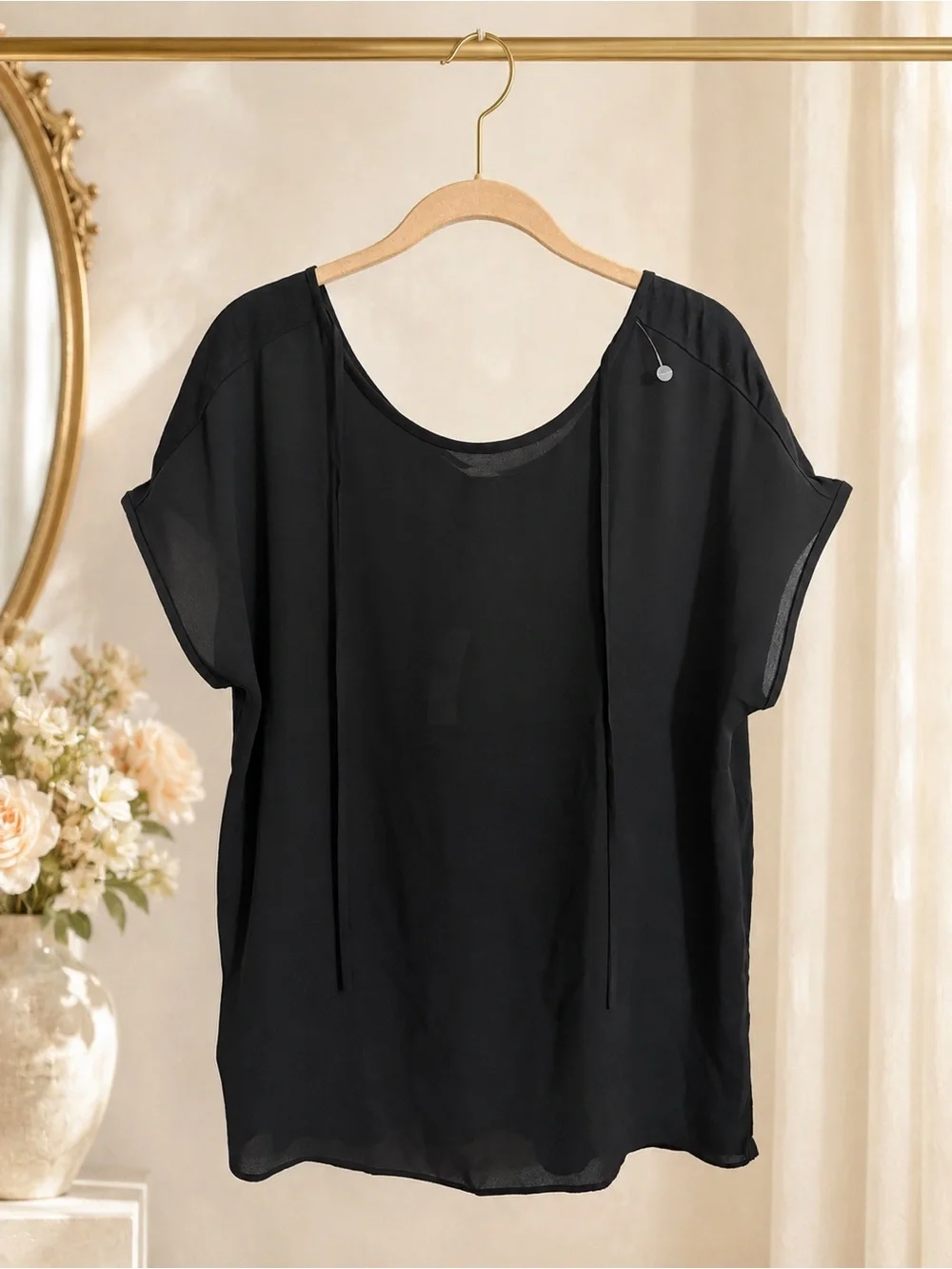 LOFT NWT Petal Sleeve Mixed Media Blouse Black Size S Style 452258