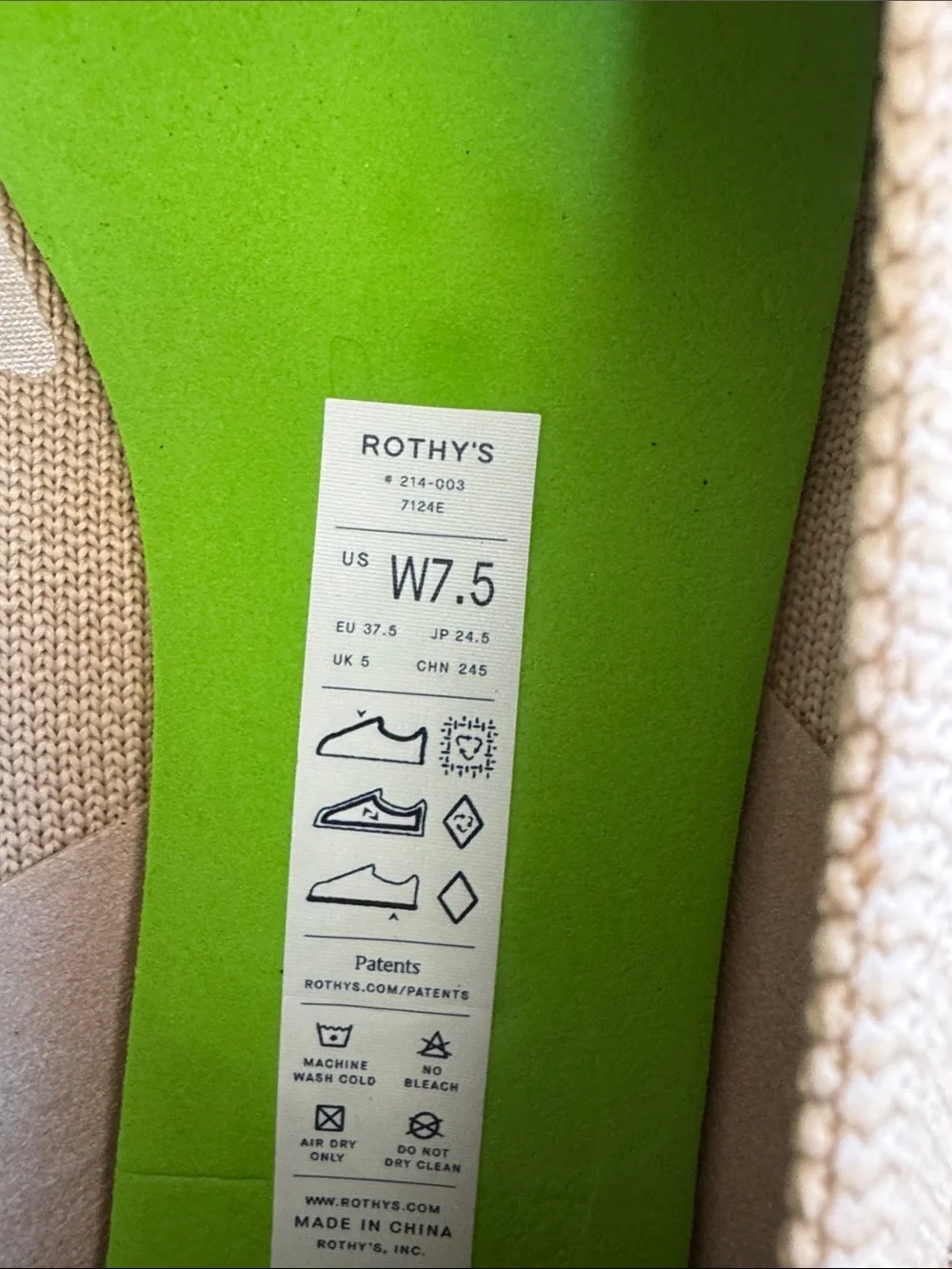 Rothys elegant pointed
