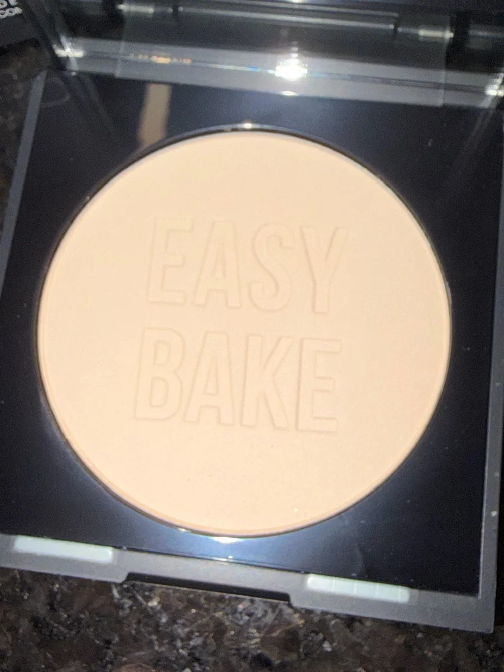 HUDA BEAUTY huda beauty