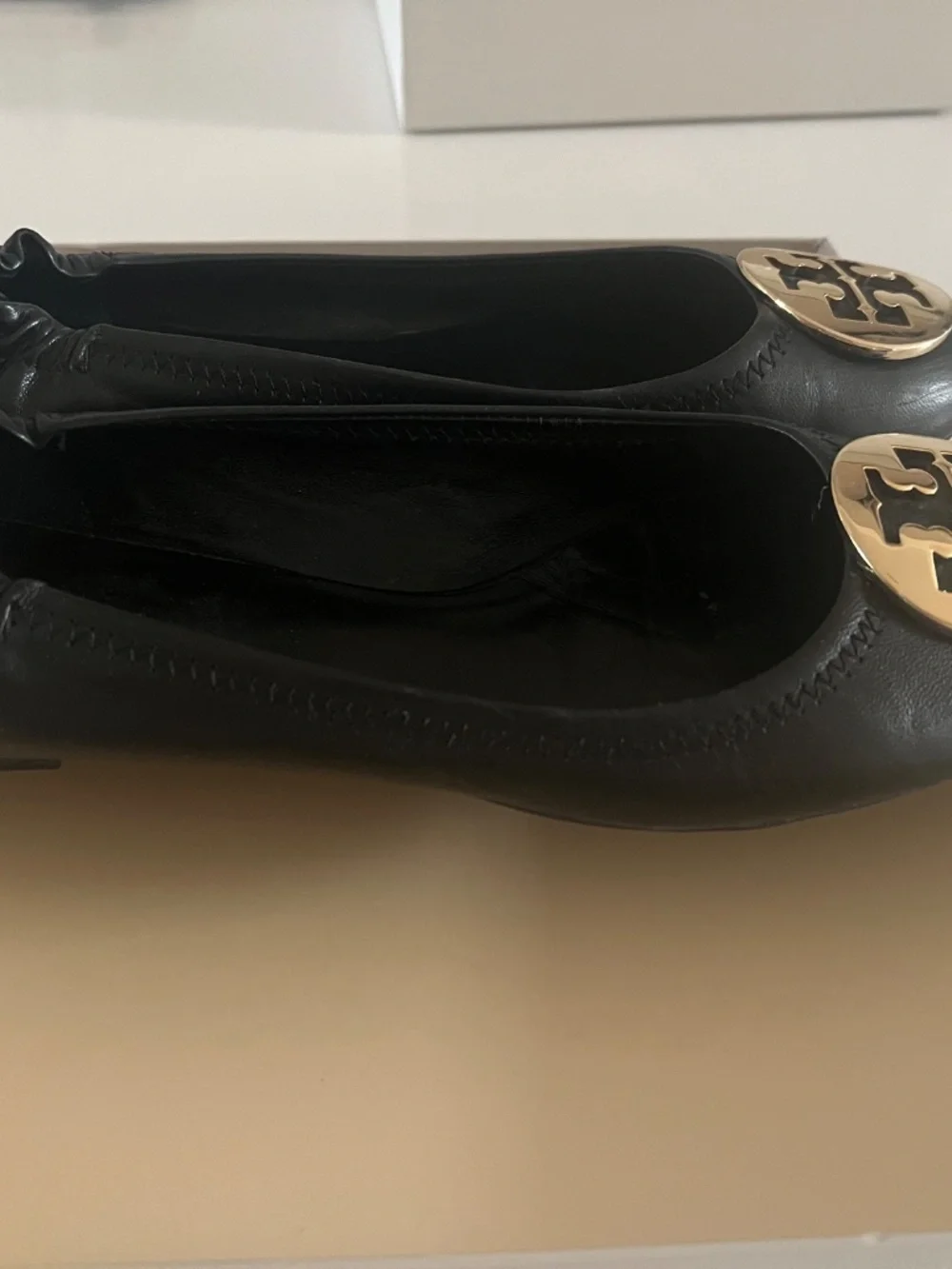 N/A classic black