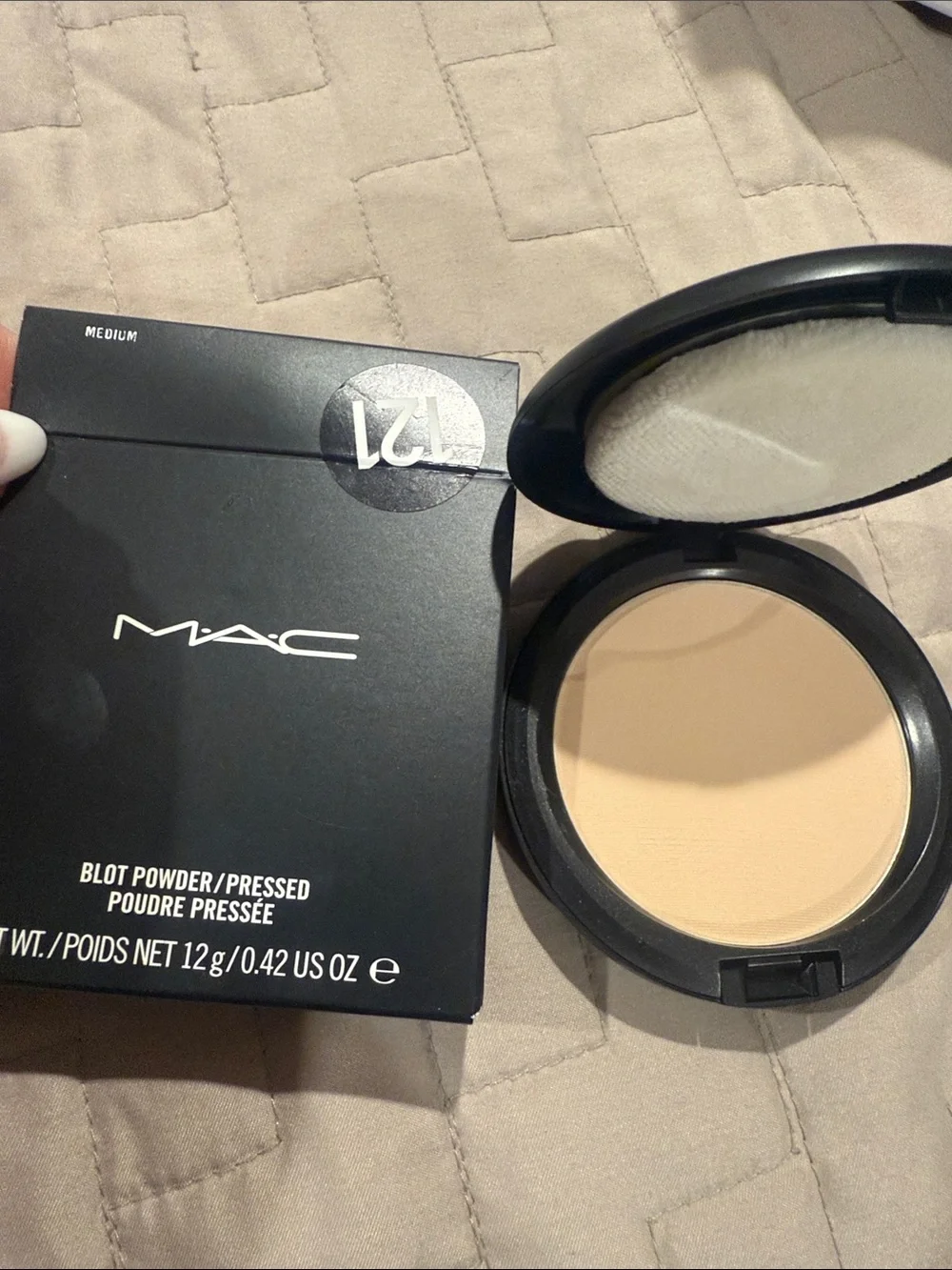 MAC Cosmetics Pressed Setting Powder - Medium Beige Compact