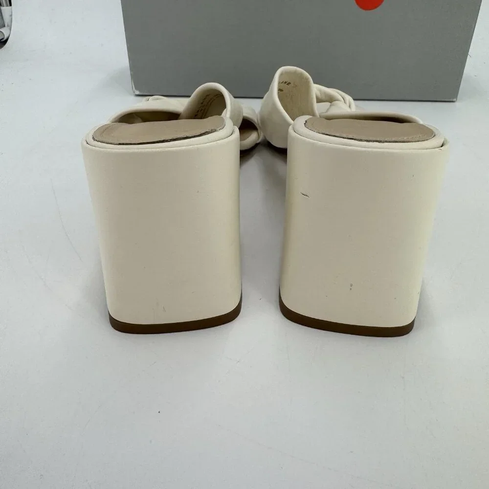 Everlane retail heels