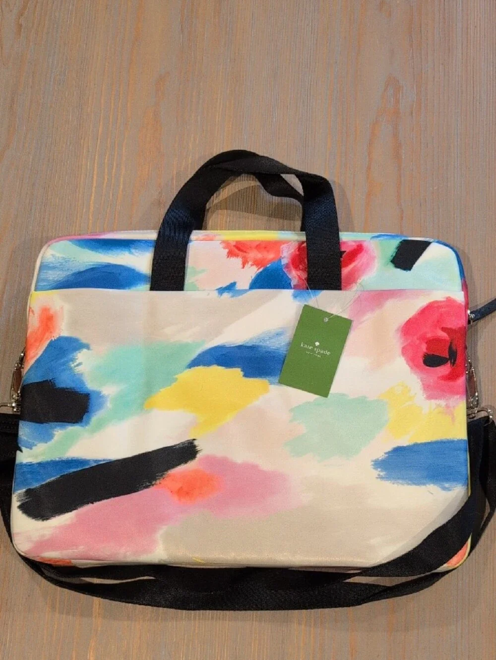 kate spade reposhing this