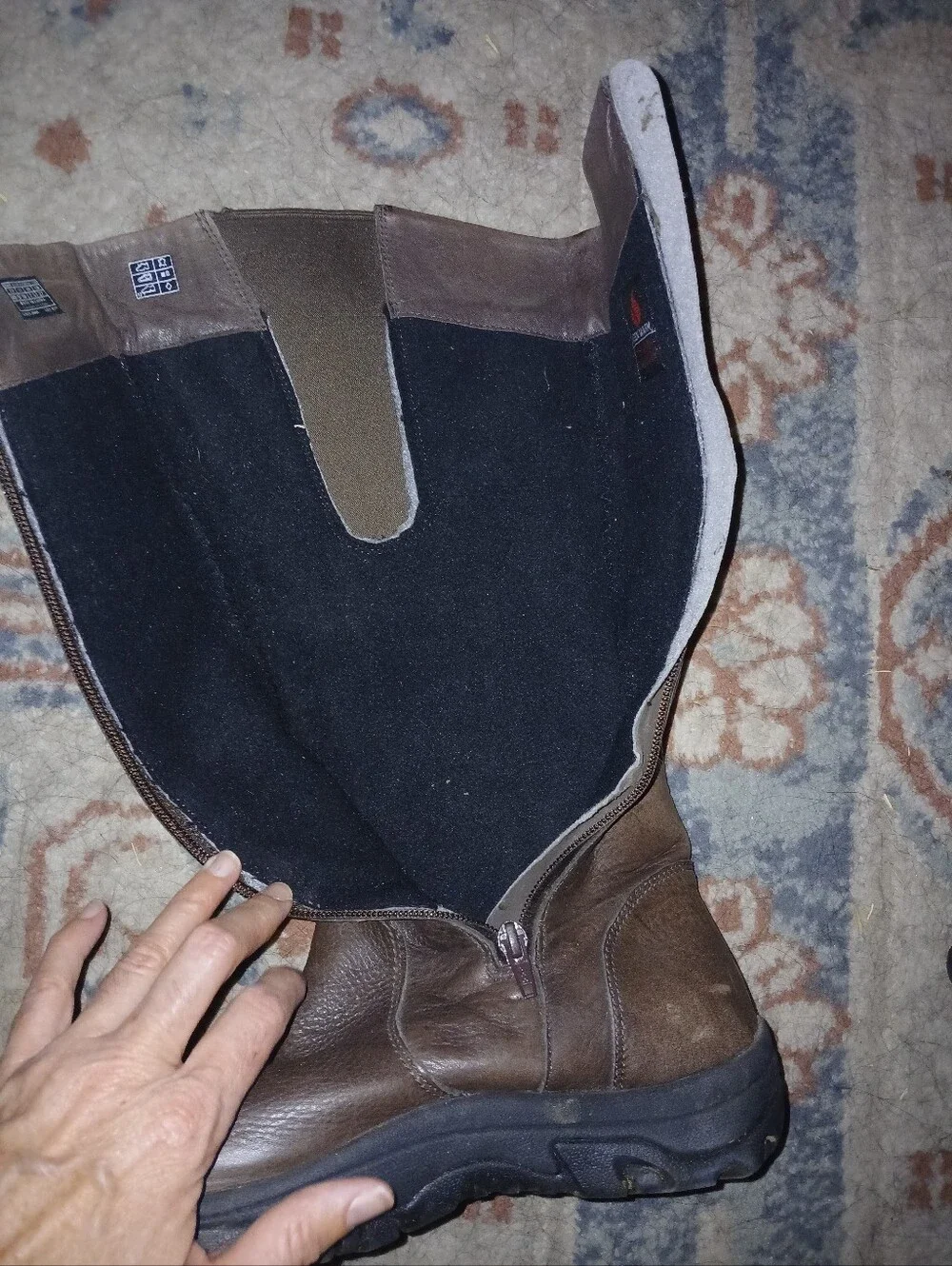 Keen tall boots