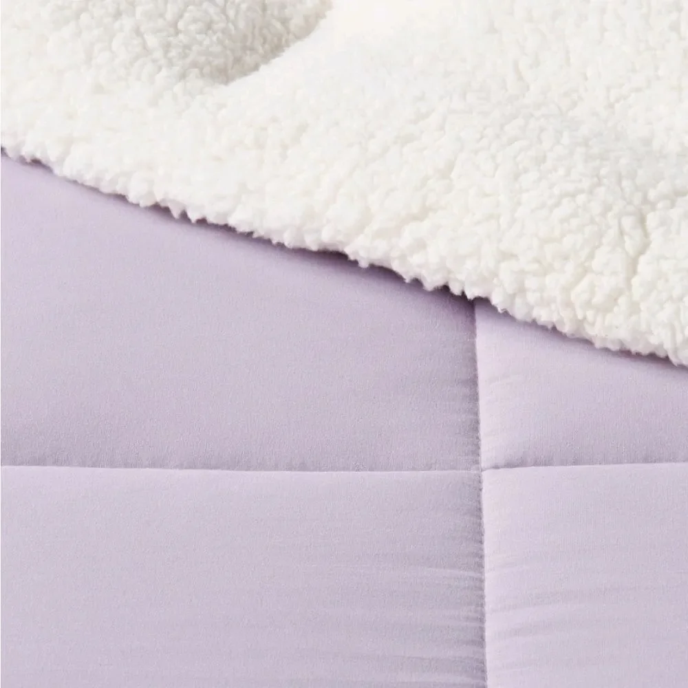 Room Essentials size twin