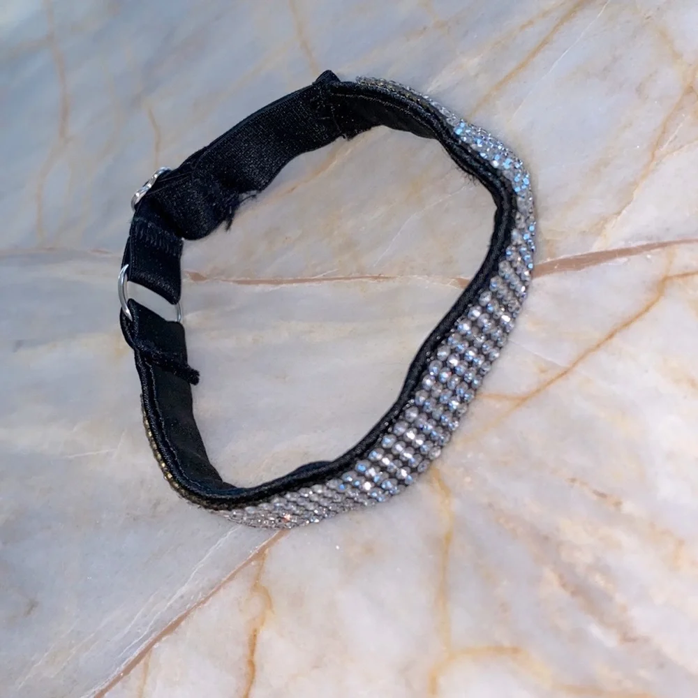 Glam‎ Cat Collar Silver Bling Rhinestone Crystals Pull On Style Adjustable