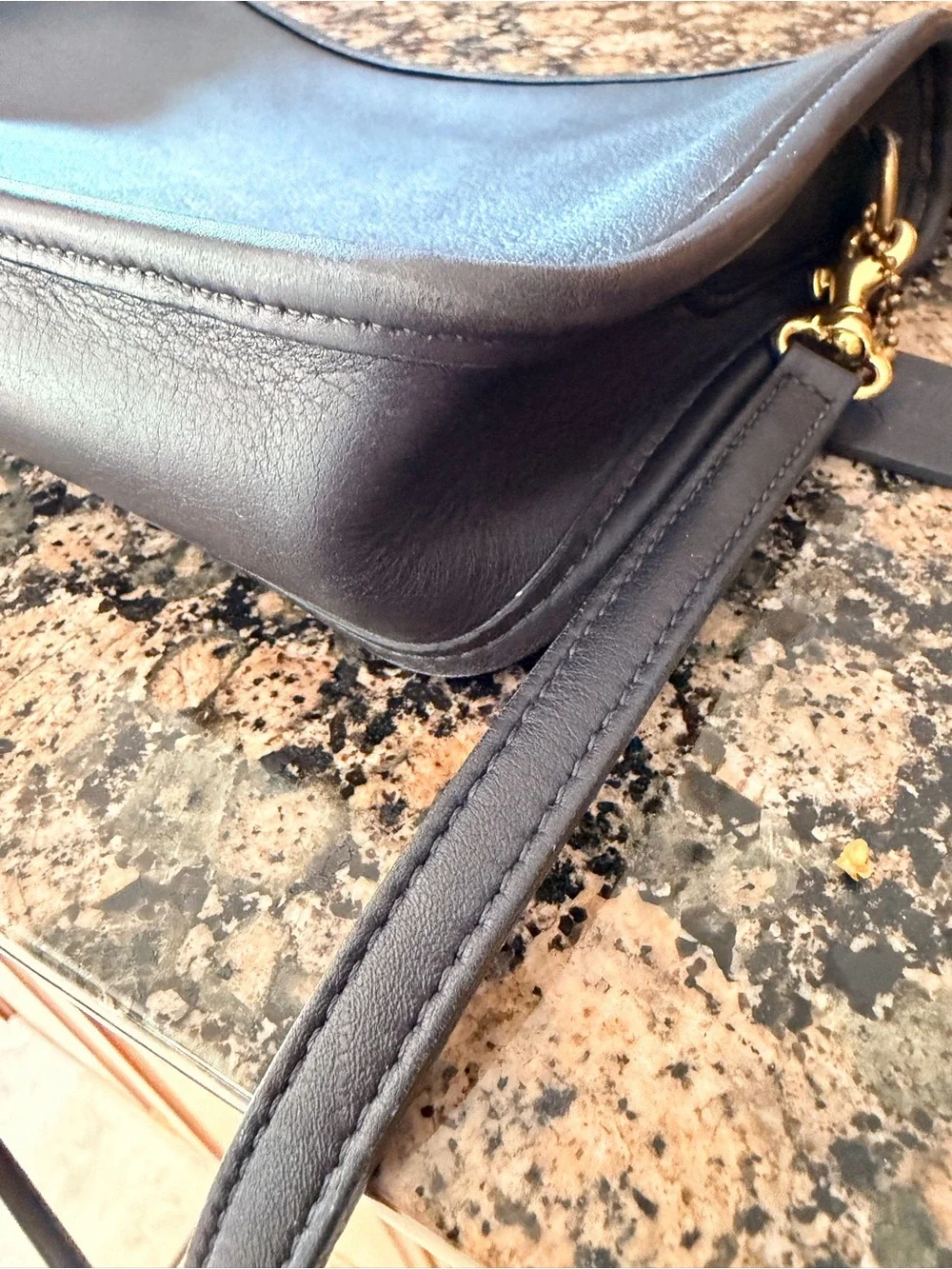 Coach vintage dark