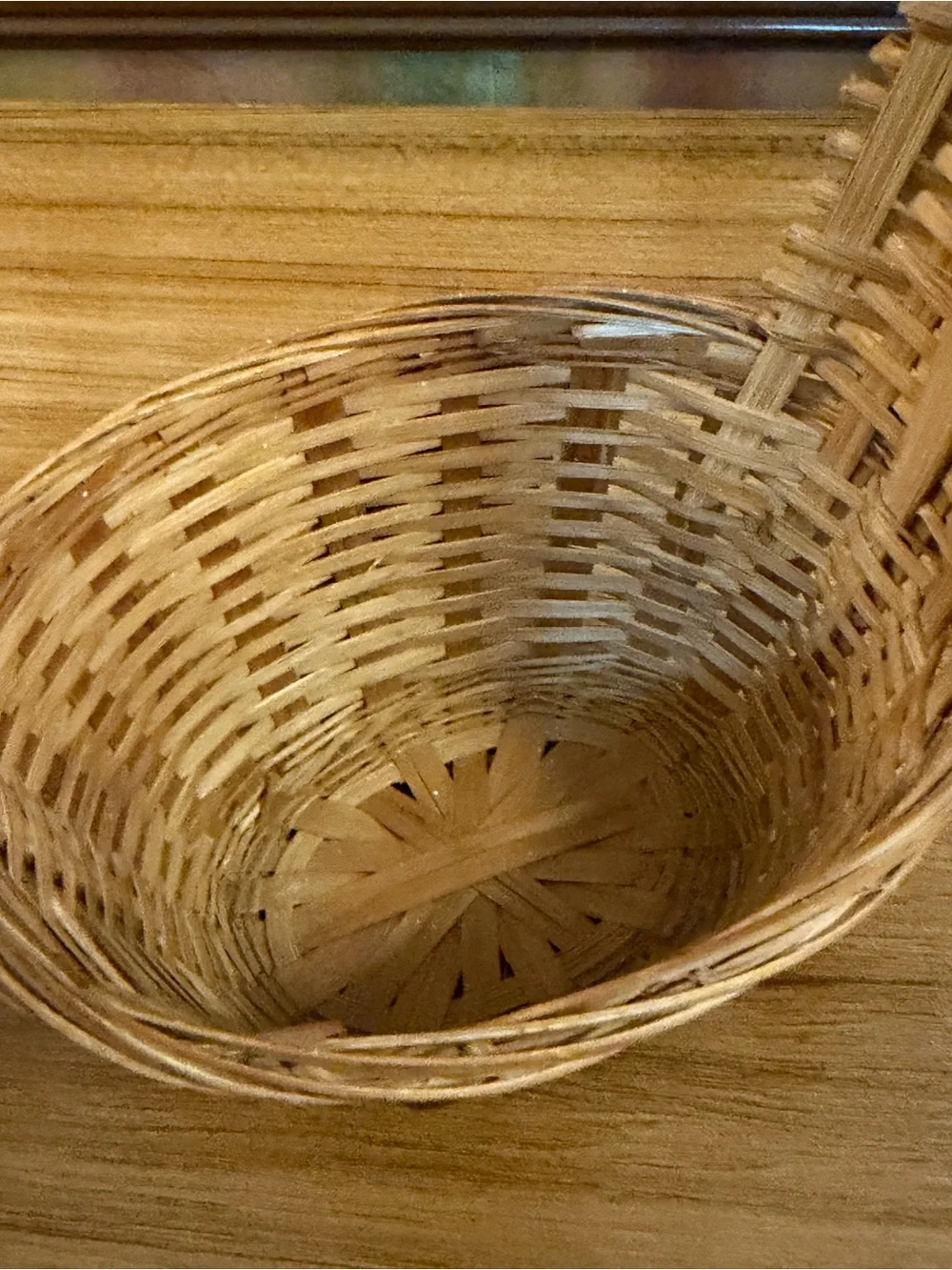 Vintage Woven Wicker Rooster Baskets Set of 2 Bird Gathering Farmhouse Decor