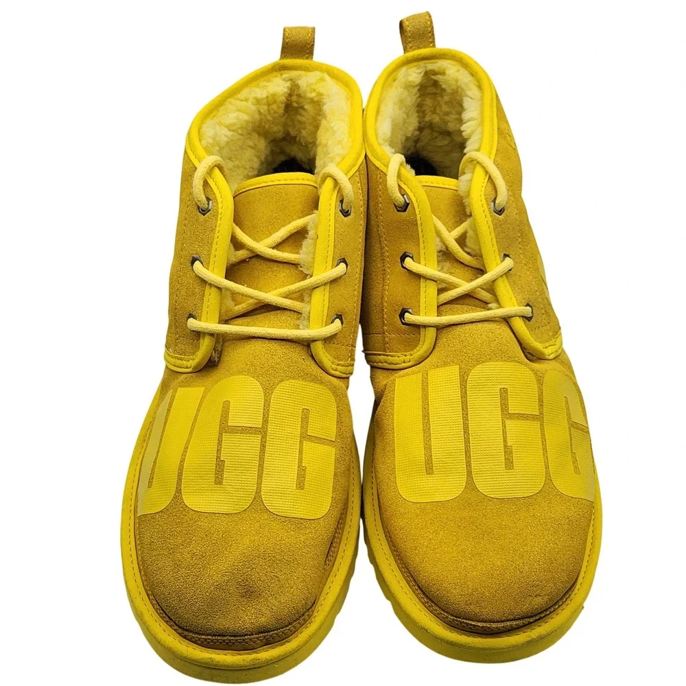 UGG neumel graphic