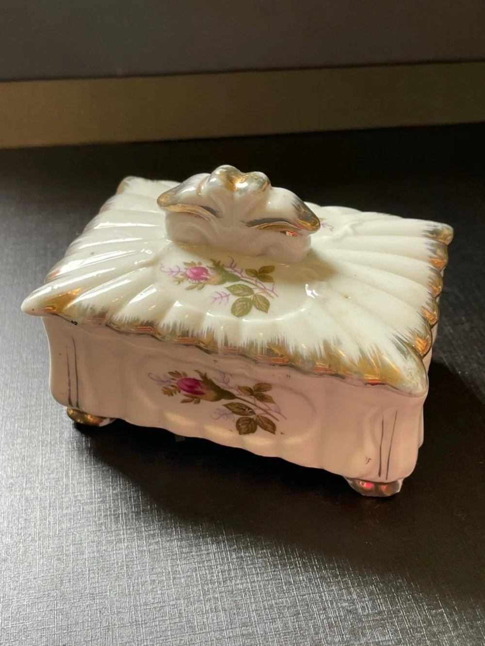 Vintage moss rose