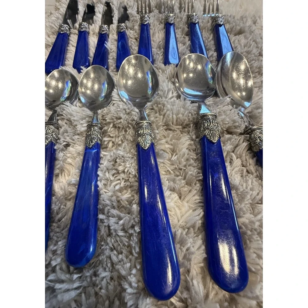 Hampton Silversmiths SAN REMO Royal Blue Handle Stainless Flatware Set 18 Piece