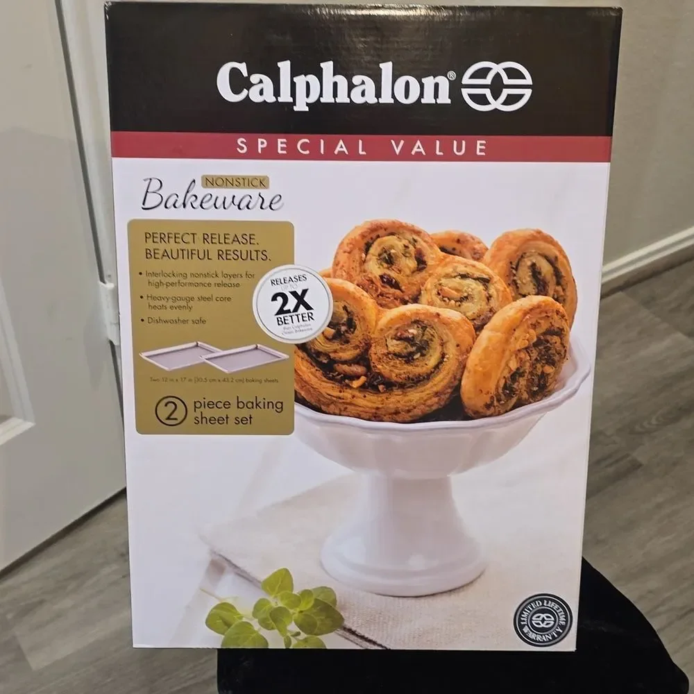 Calphalon nonstick bakeware