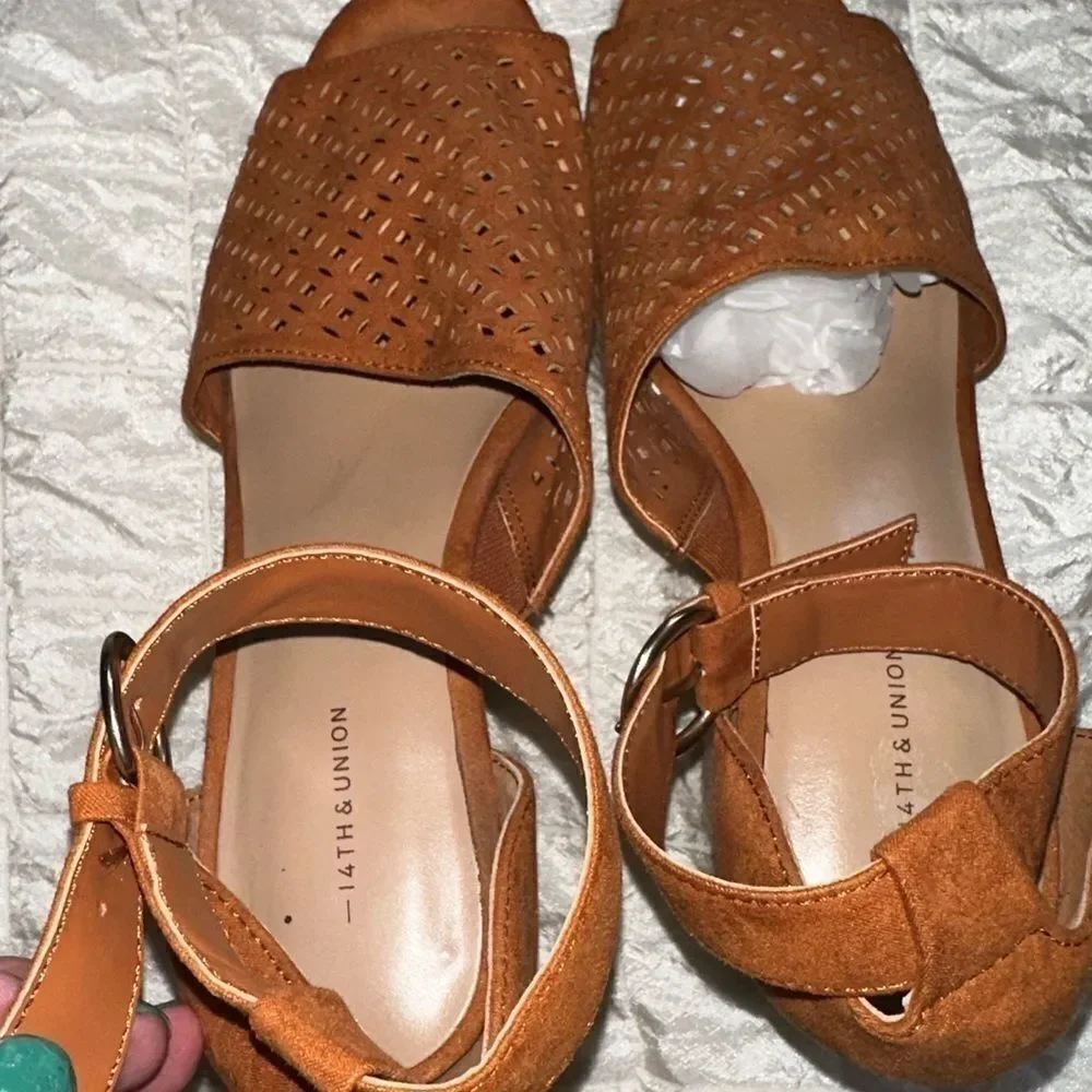 14th and Union Rust color Espadrille fabric upper shoes size 7.5.
