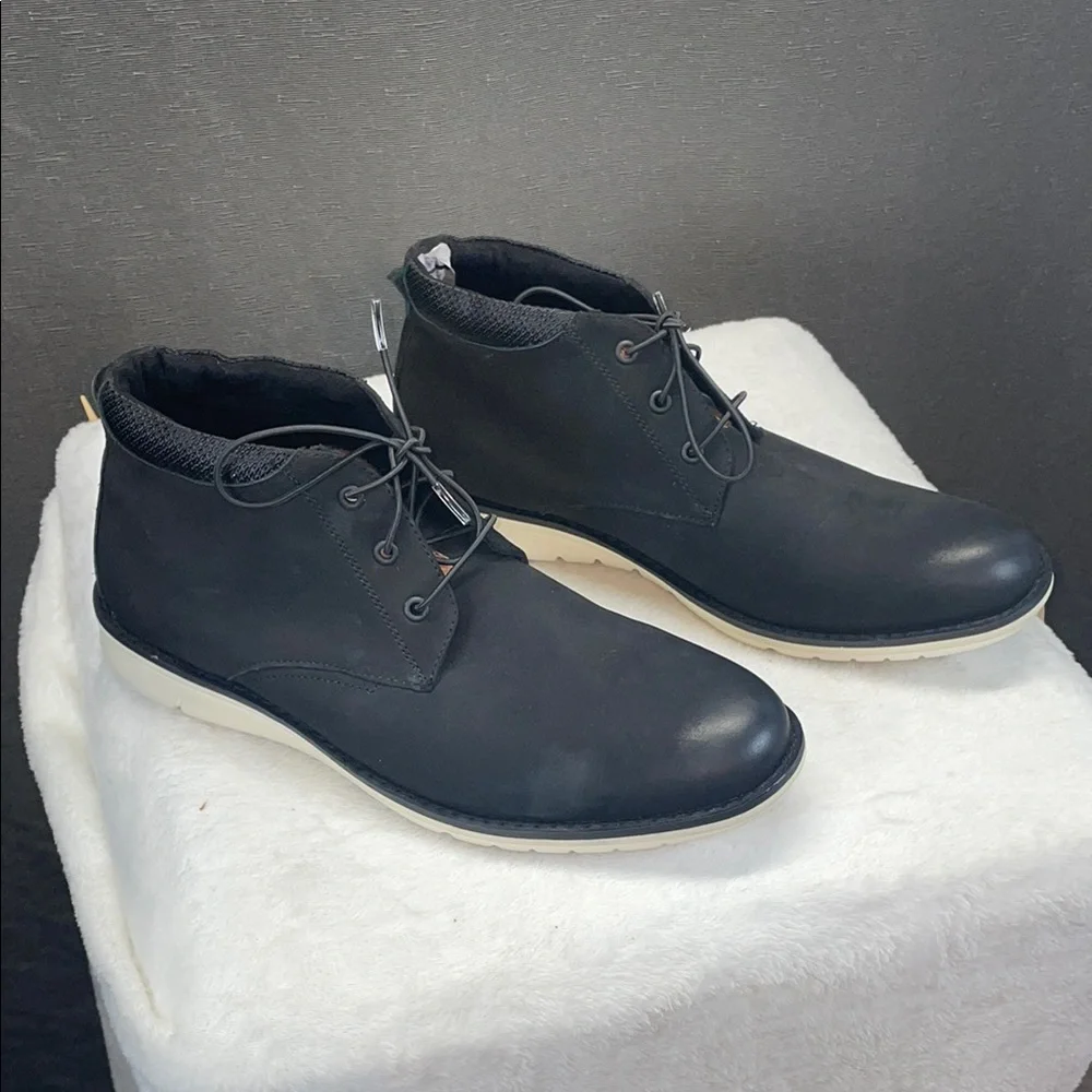 Kenneth Cole New York Black Techno Chukka Boots‎ Minimalist Style