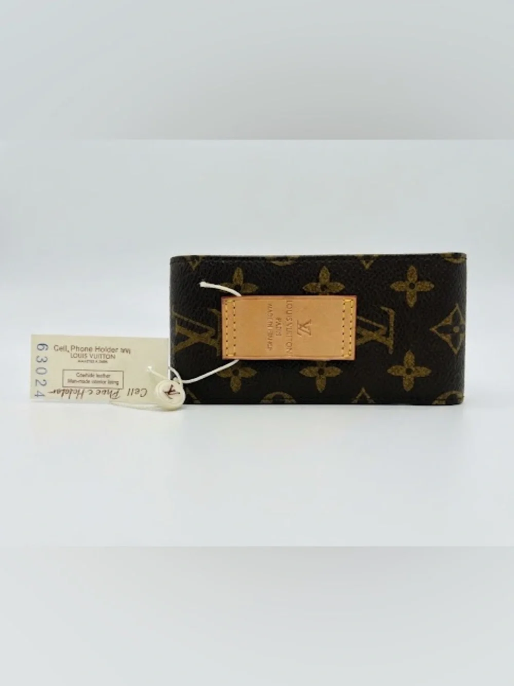 Louis Vuitton flip vuitton