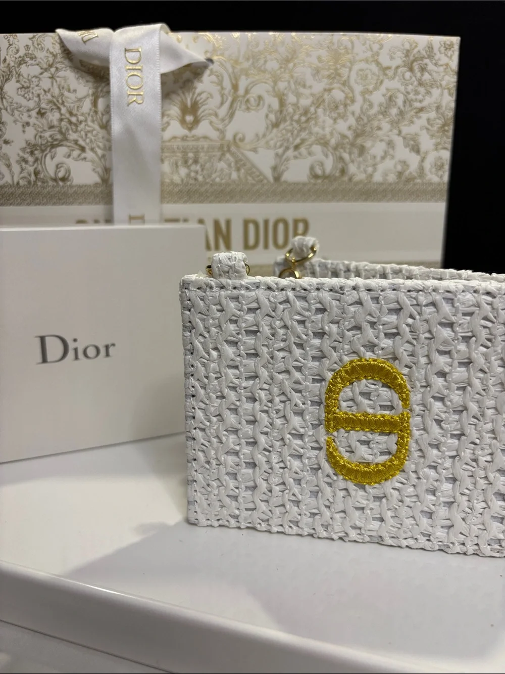 Dior textured gwp