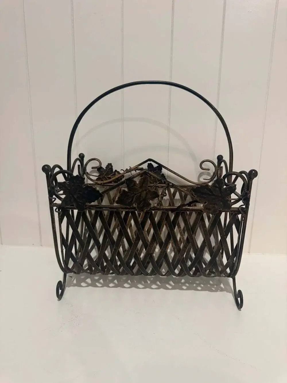 Vintage Italian Tole Leaf Magazine Holder Metal Basket