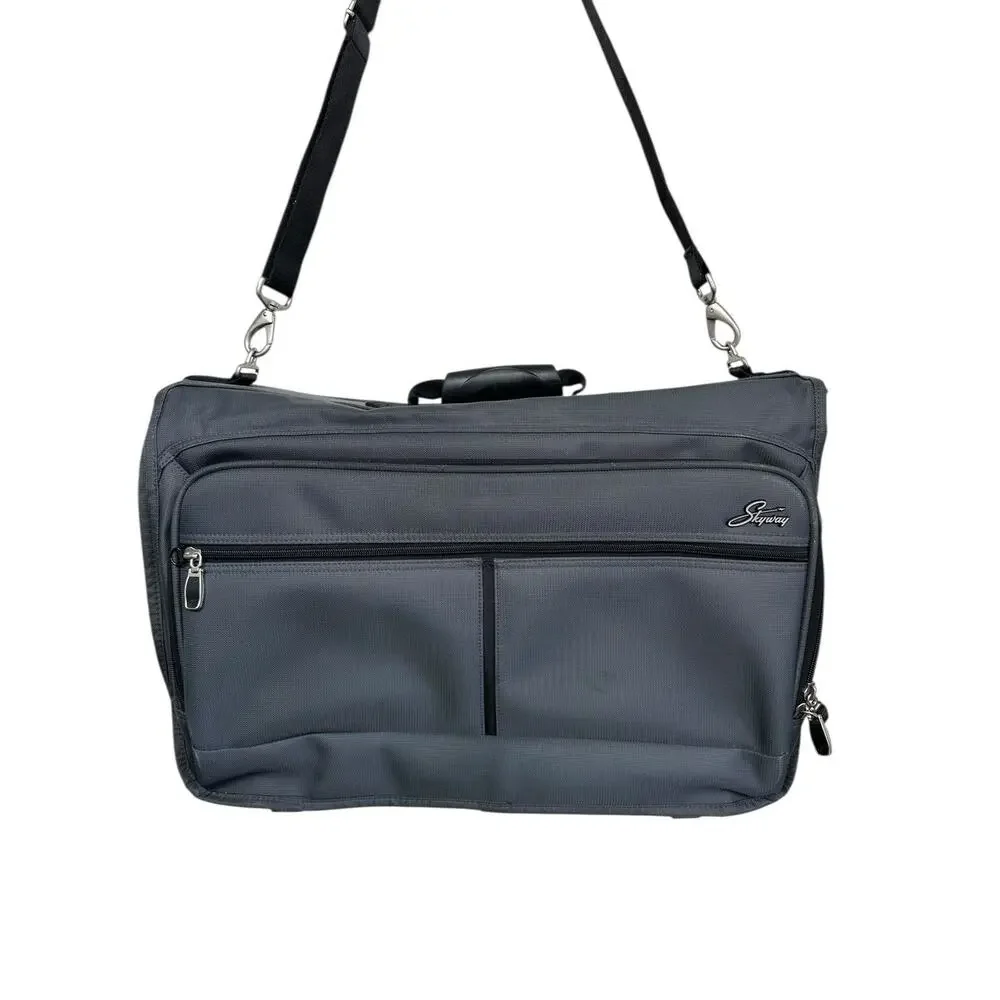 Skyway gray trifold