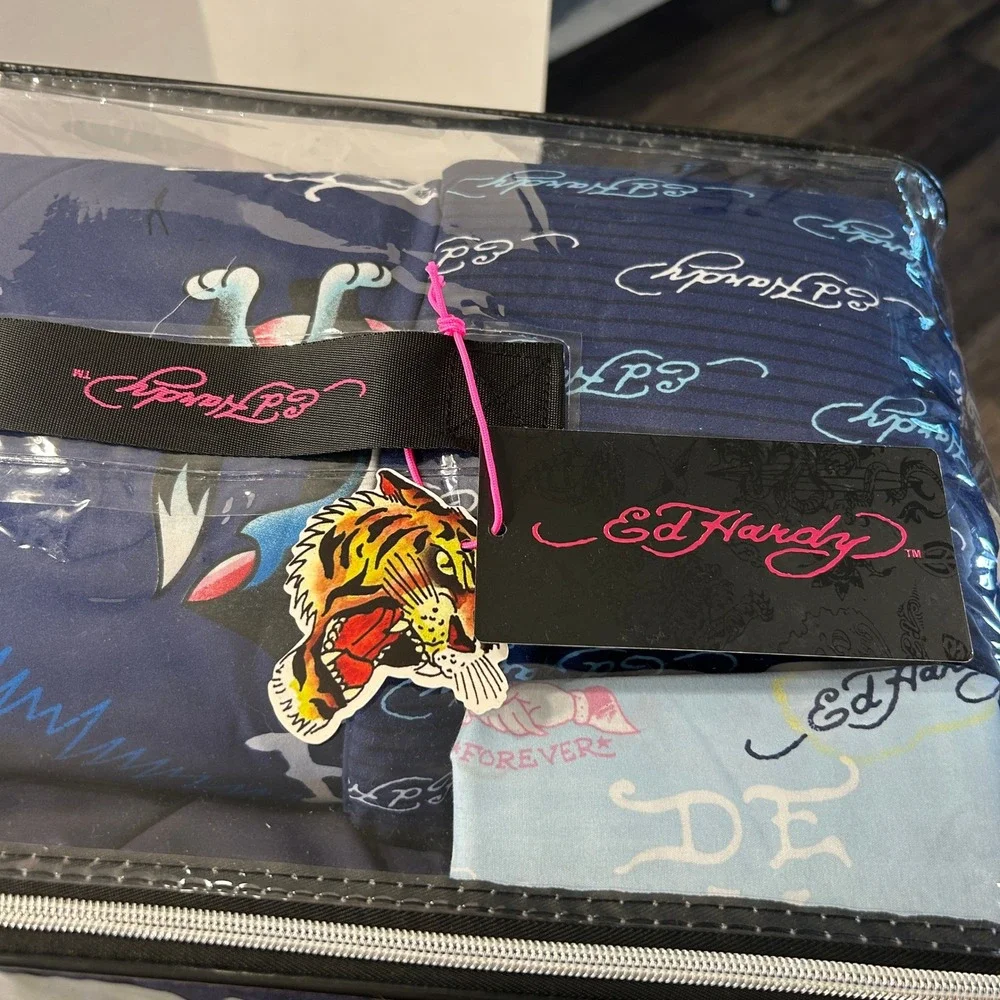 Ed Hardy ed hardy