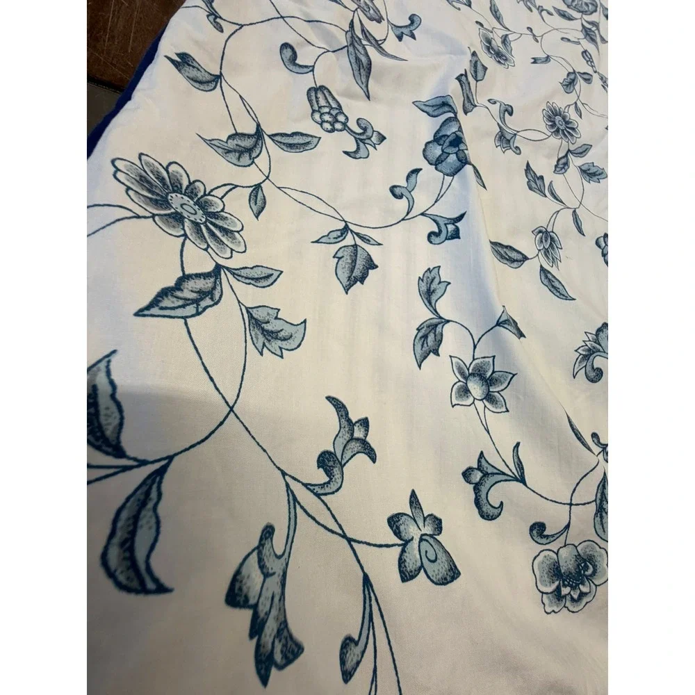 Vintage reversible comforter