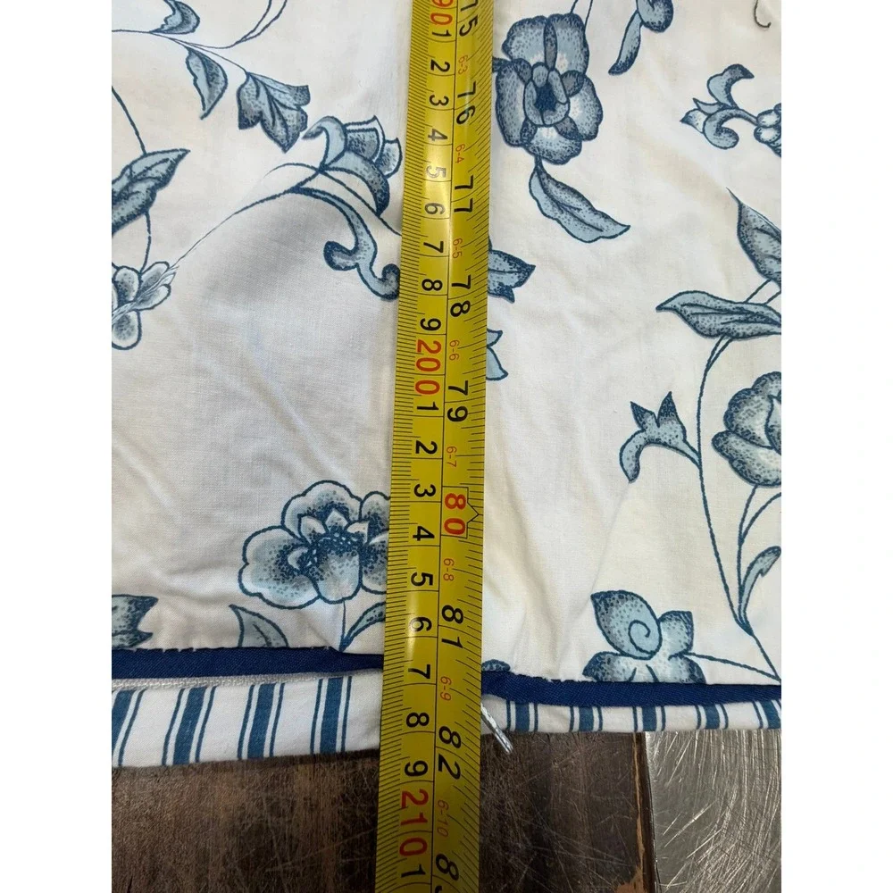 Vintage reversible comforter
