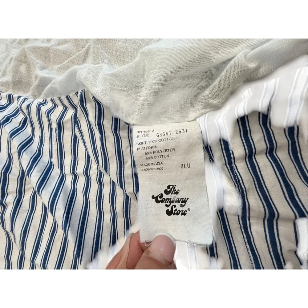 Vintage reversible comforter