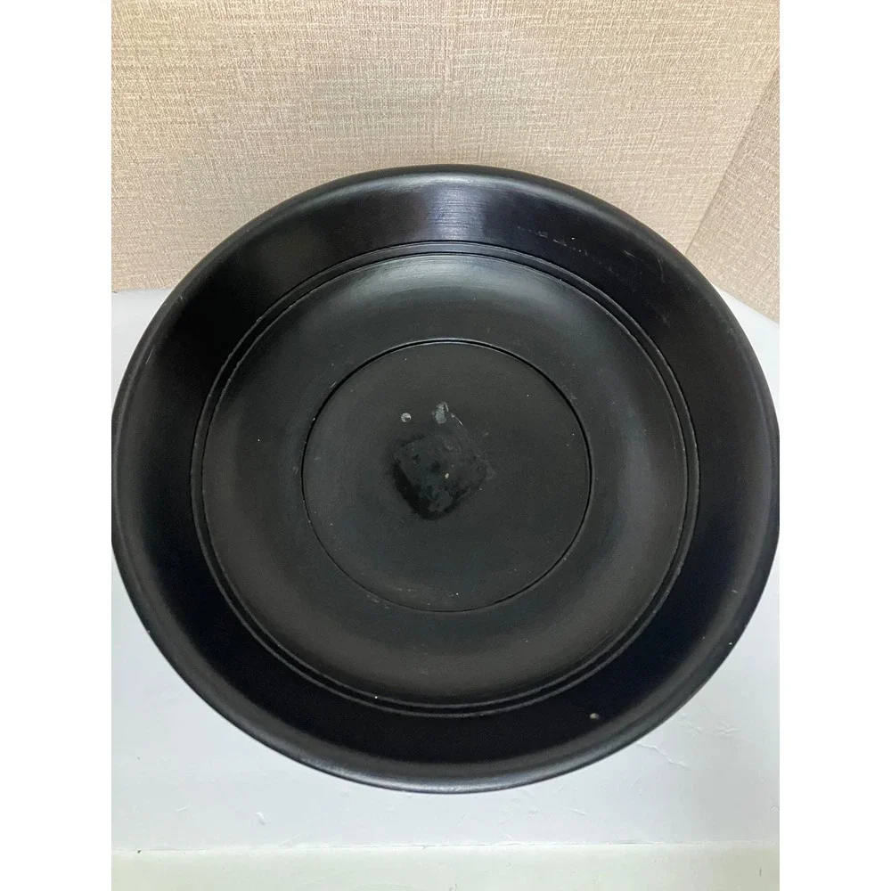 Kingston matte black