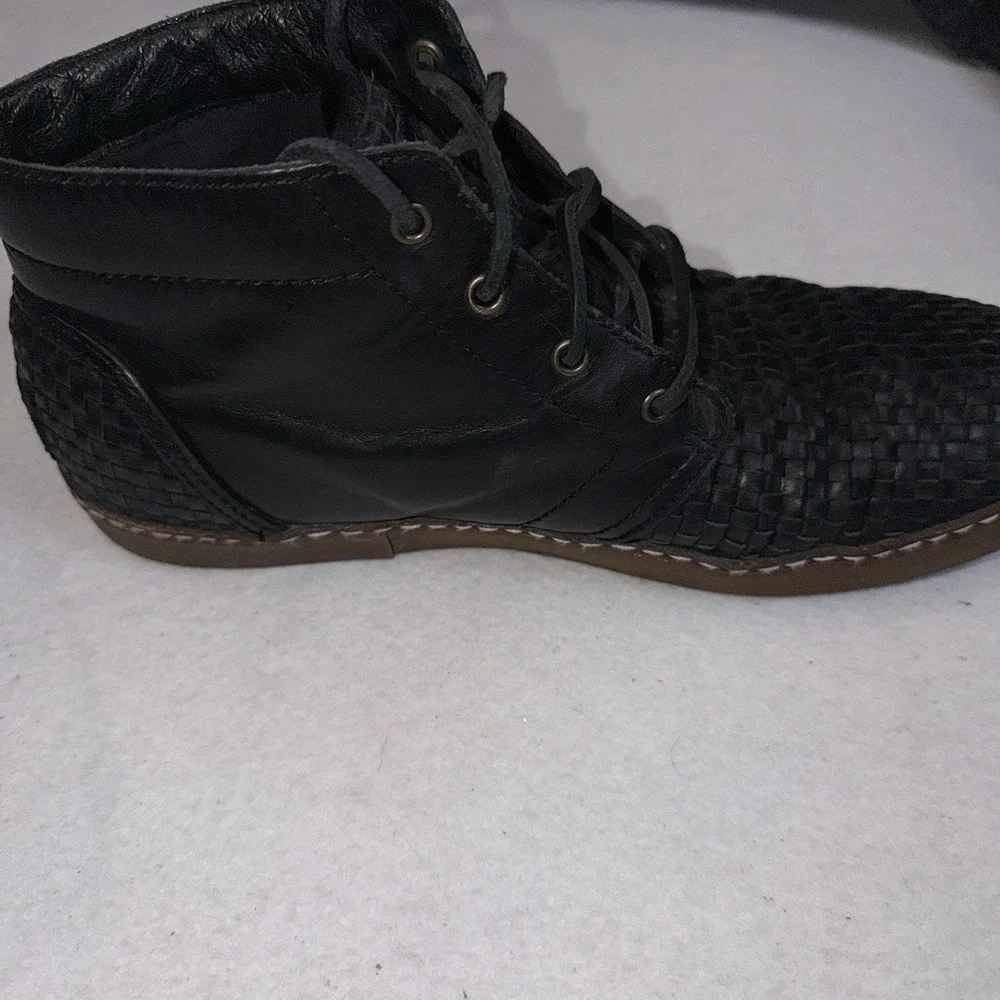 UGG Australia pre owned