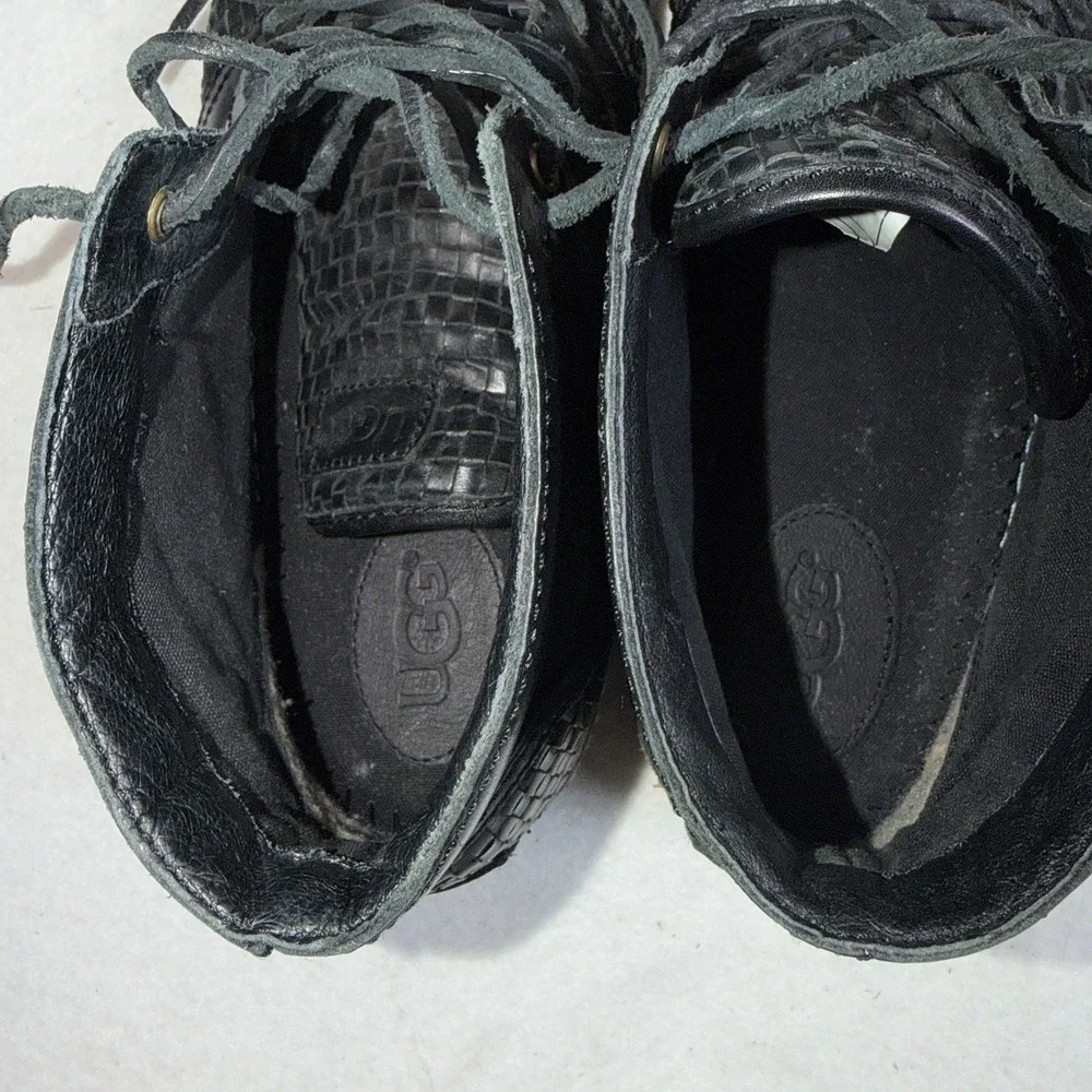 UGG Australia pre owned