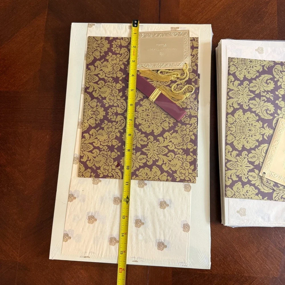 Vintage Victoria's Secret‎ Gift Bags Set London Gold Damask Ribbon Tassel NOS