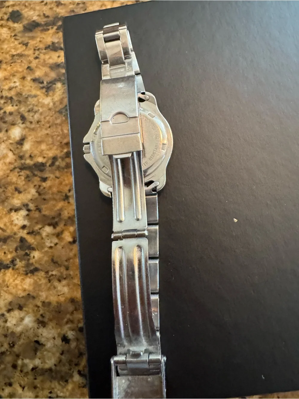 Victorinox hands round wristwatch