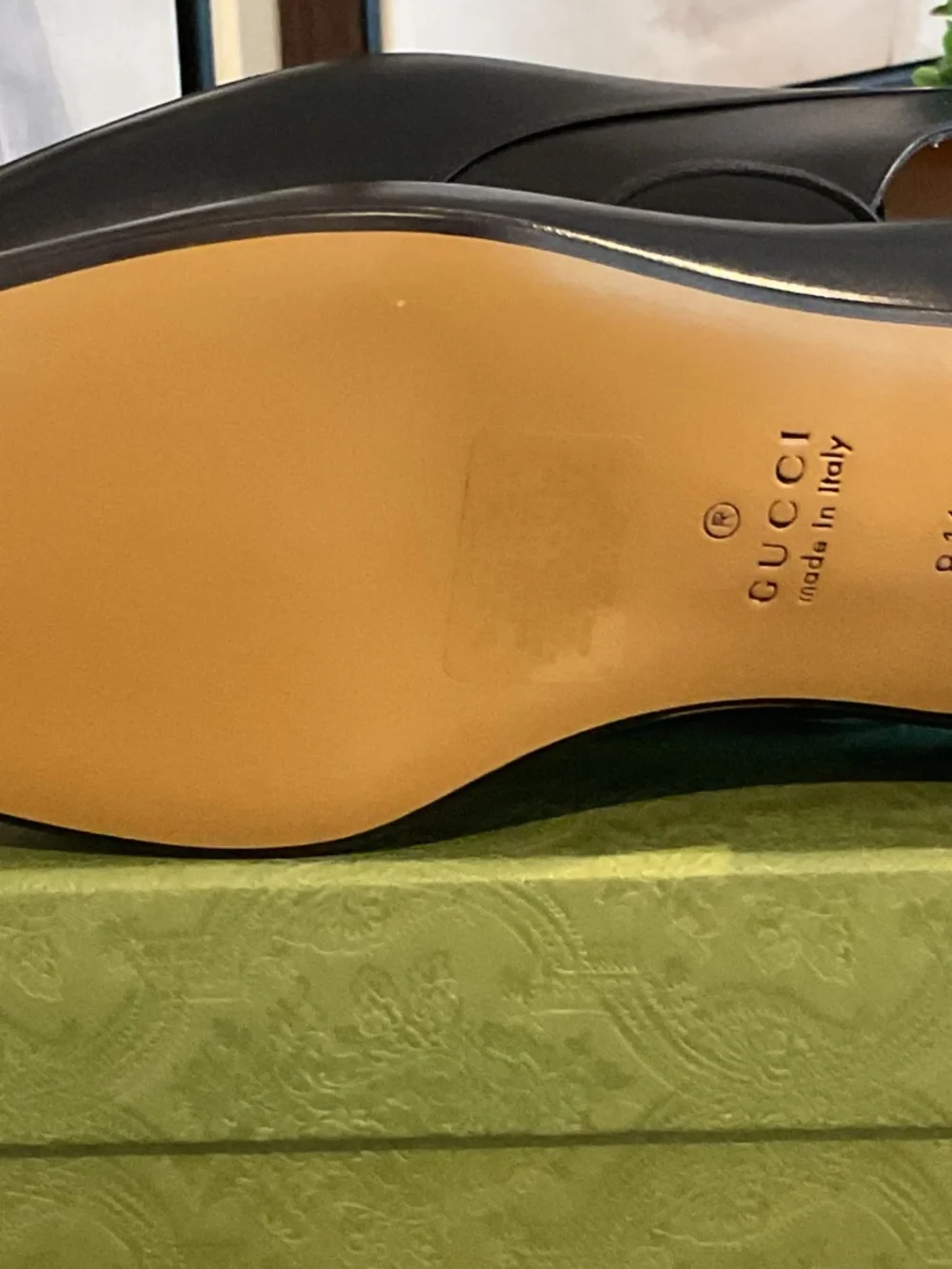Gucci mens calfskin