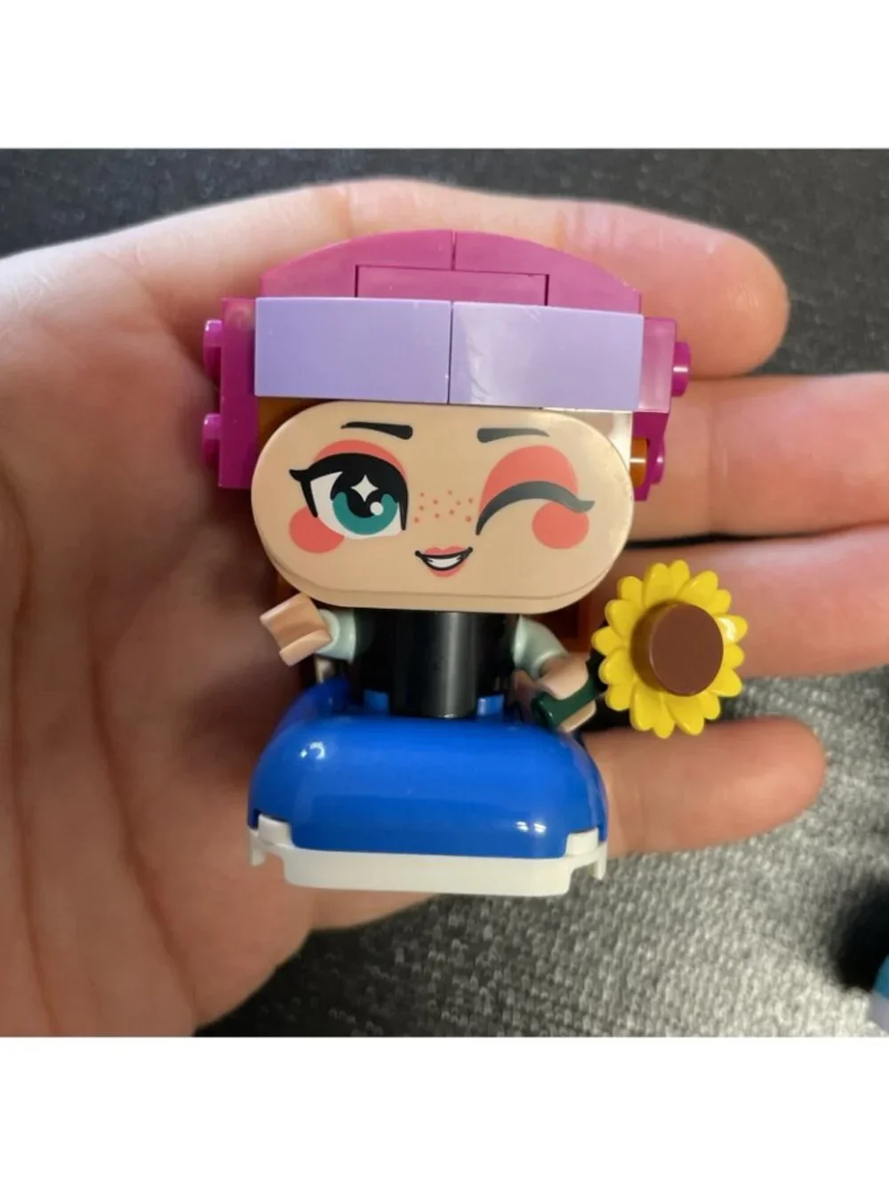 Lego anna disney