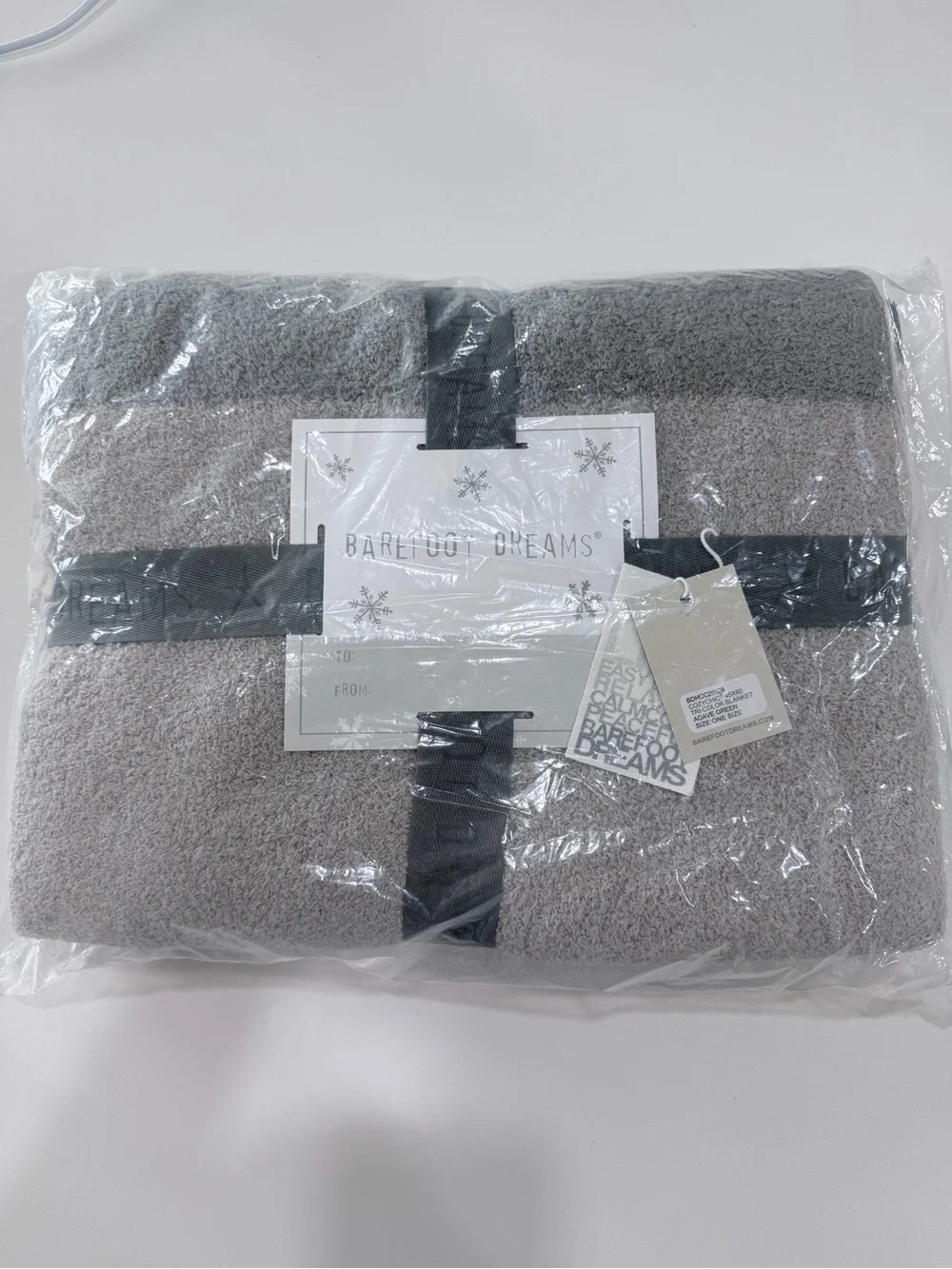 Barefoot Dreams Gray Plush Bath Towel - Soft Luxury