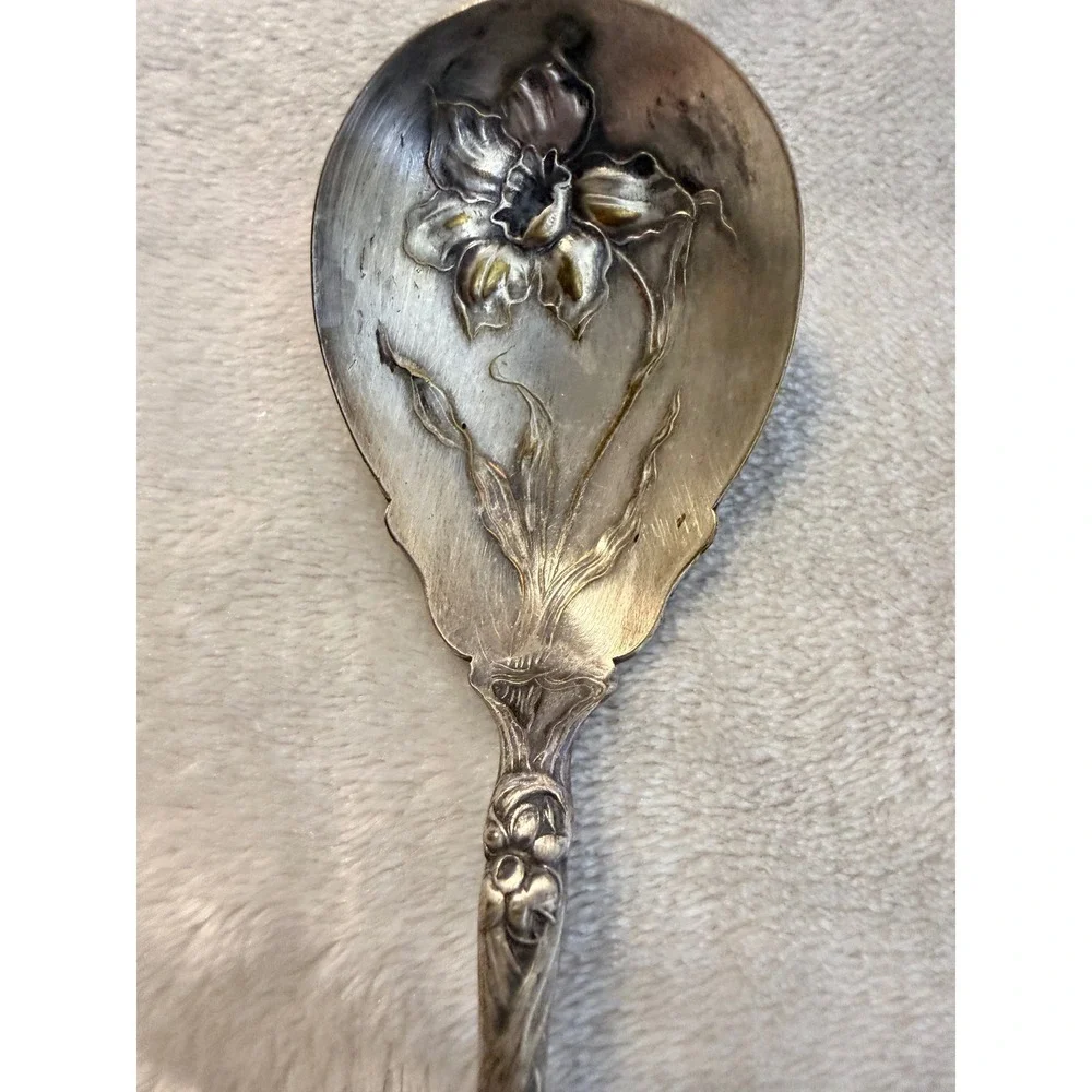 Oxford Silver Plate Co. beautiful antique