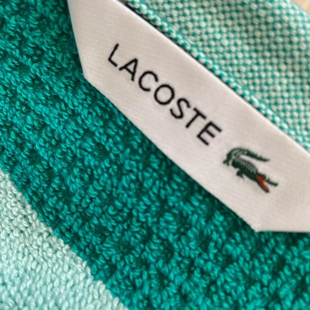 Lacoste bath towel
