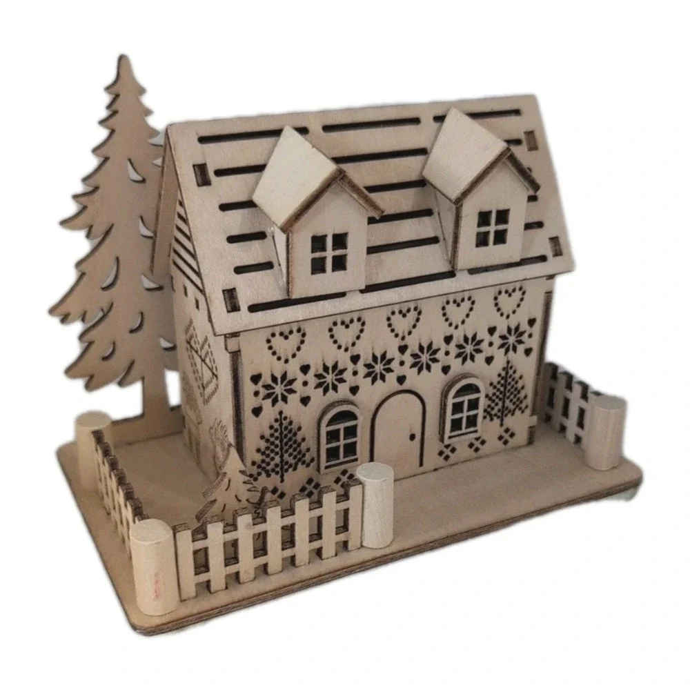 World Market Laser Cut Wood Folk Cottage Hearts LED Light‎ Up 2021