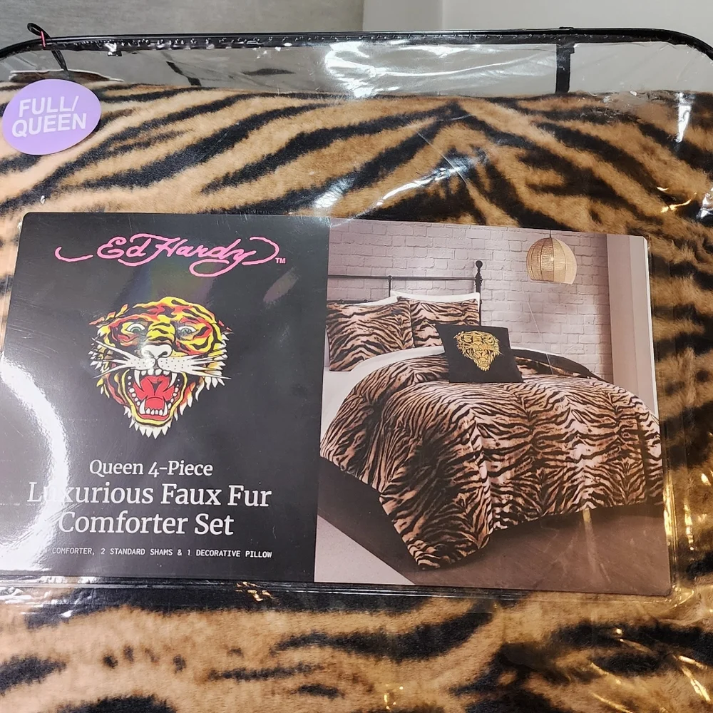 Ed Hardy ed hardy
