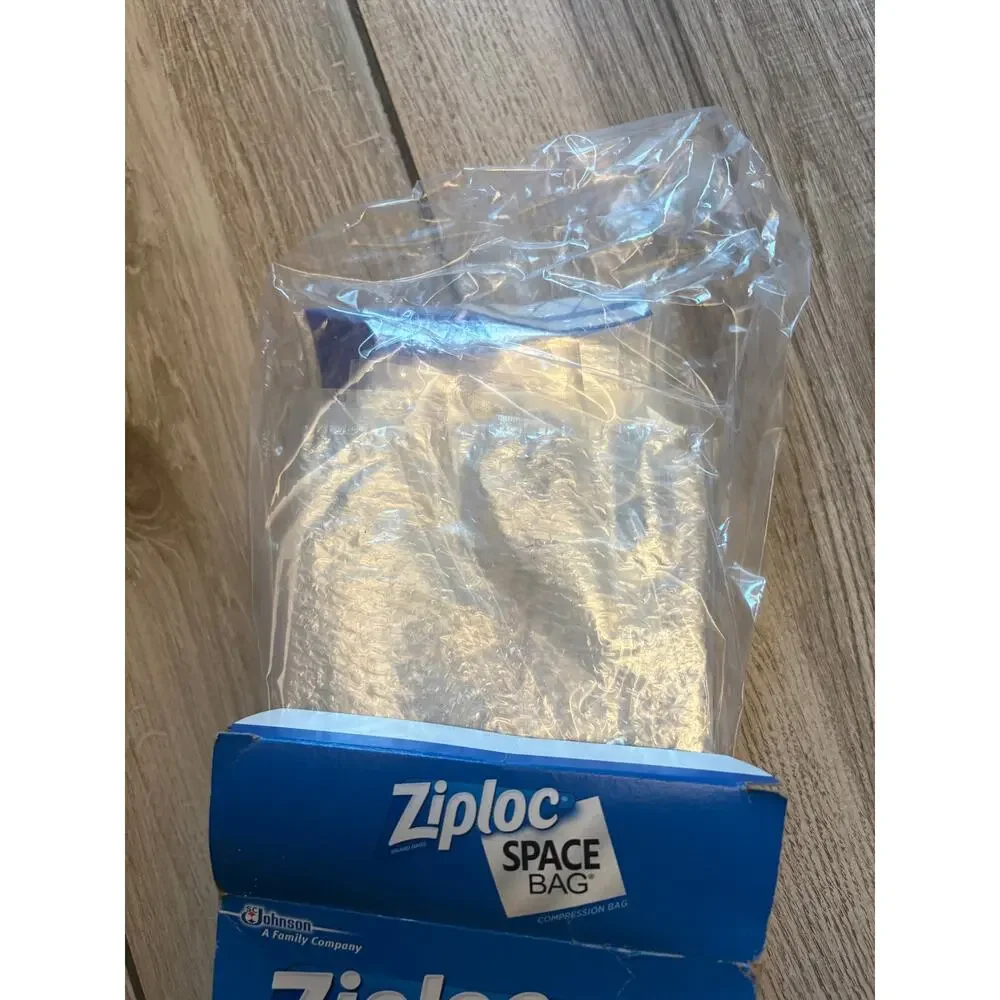 Ziplock ziploc space