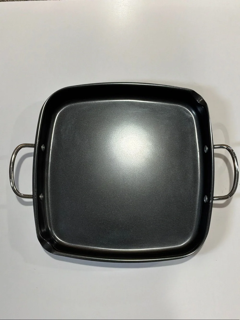 NWOT Non-Stick Deep Dish Griddle