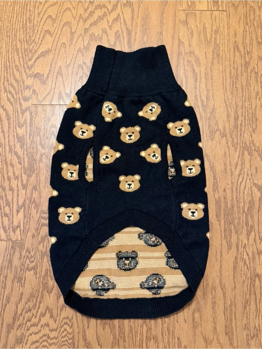 Spark Paws secured ribbed